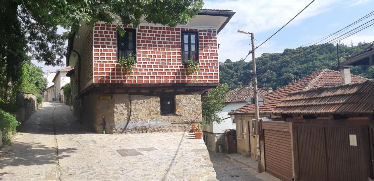 The Red Konak Villa Veliko Tărnovo Esterno foto