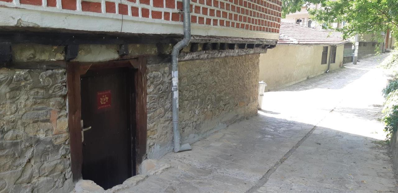 The Red Konak Villa Veliko Tărnovo Esterno foto