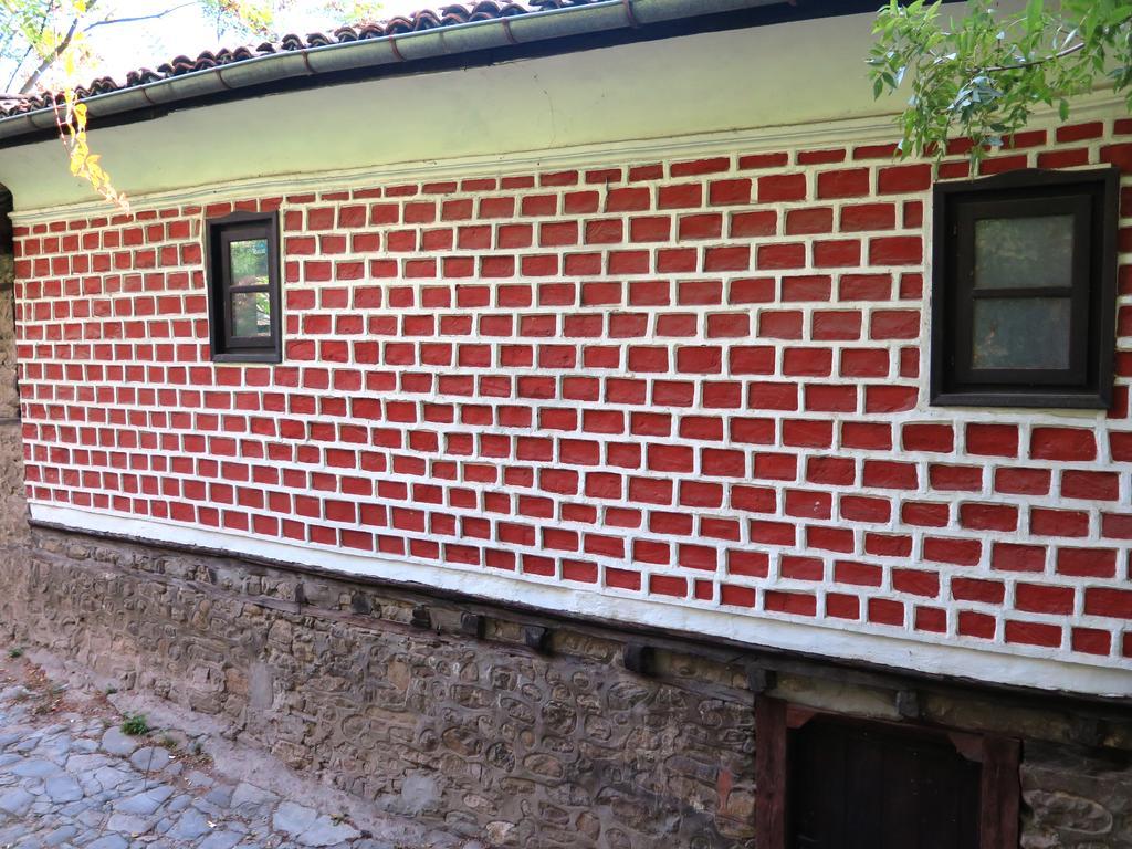 The Red Konak Villa Veliko Tărnovo Esterno foto